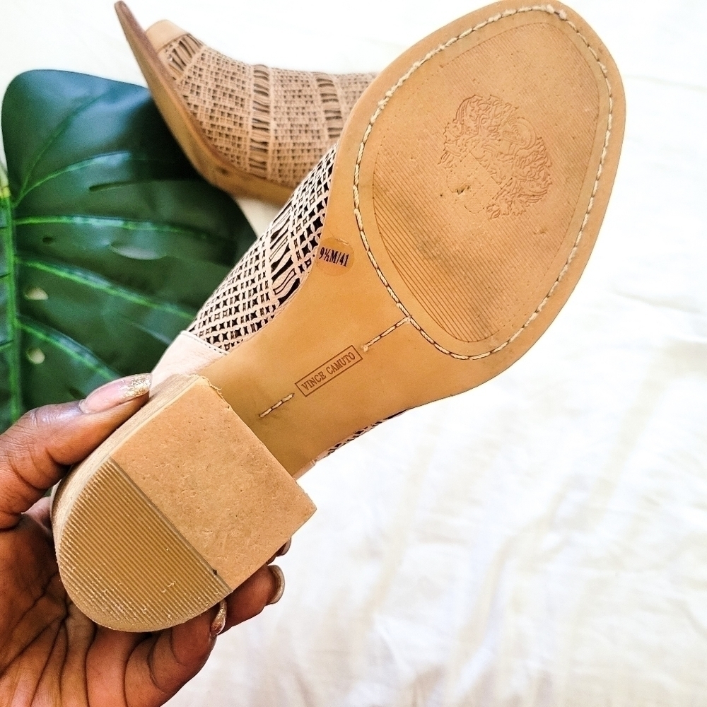 Vince Camuto Keannie Open Toe Booties Block Heel … - image 8